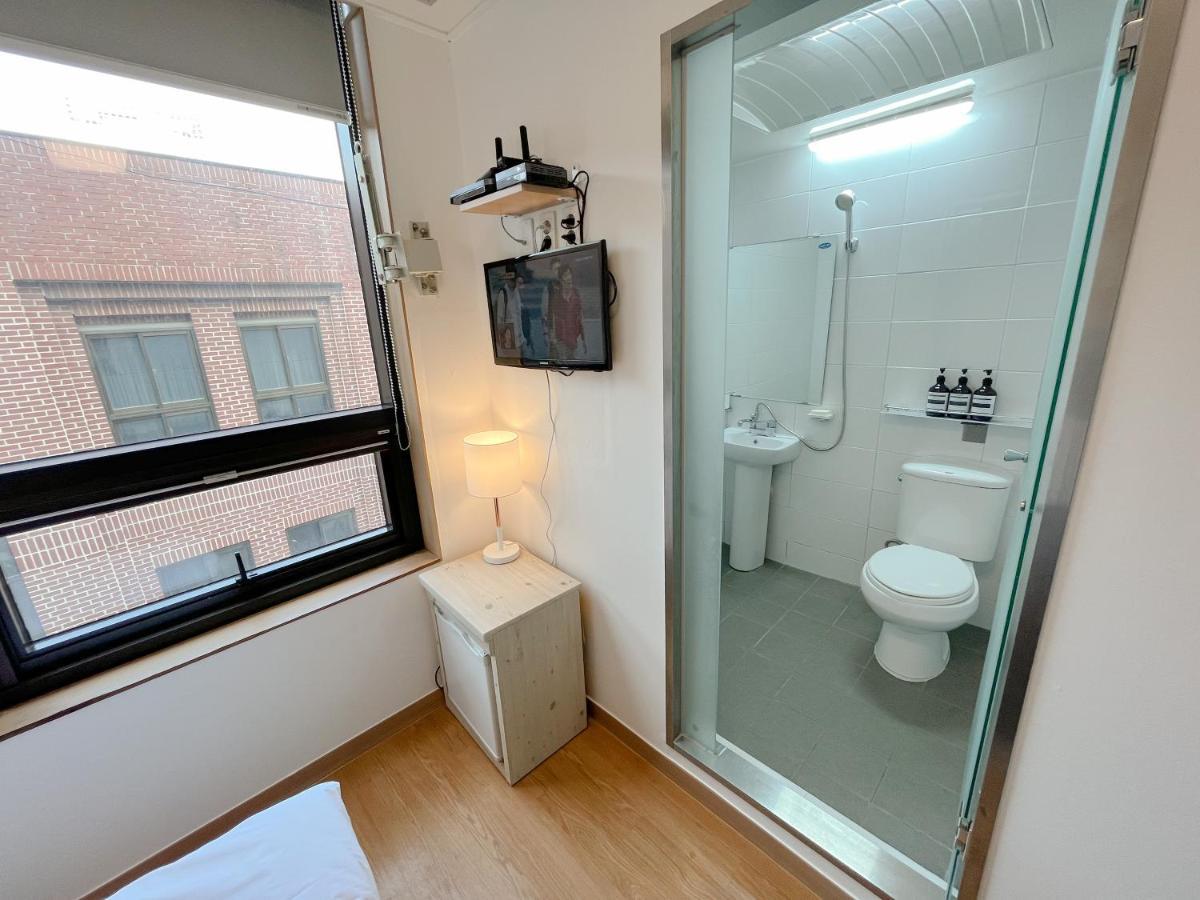 K9 Myeongdong Hotel Seul Zewnętrze zdjęcie